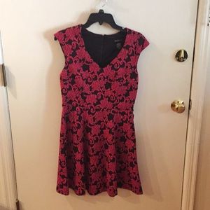 Tweeze Me black pink skater dress size 9
